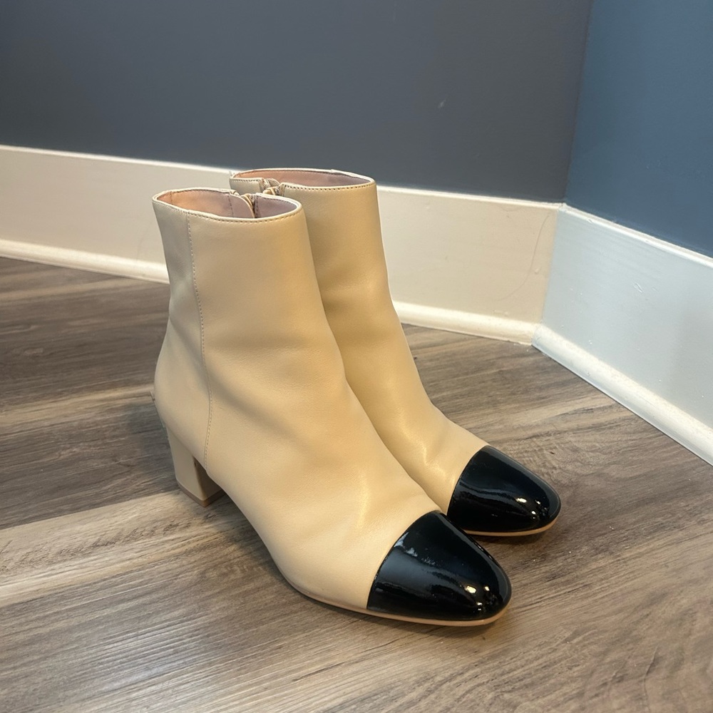 Stuart Weitzman Milla 60 Cap Toe Boots